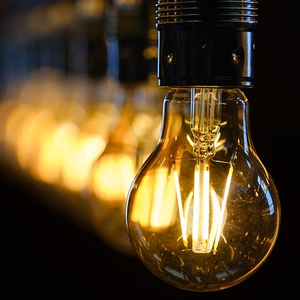 629c3342870d23af338d2925c3e45e8f5dd52220 lightbulb